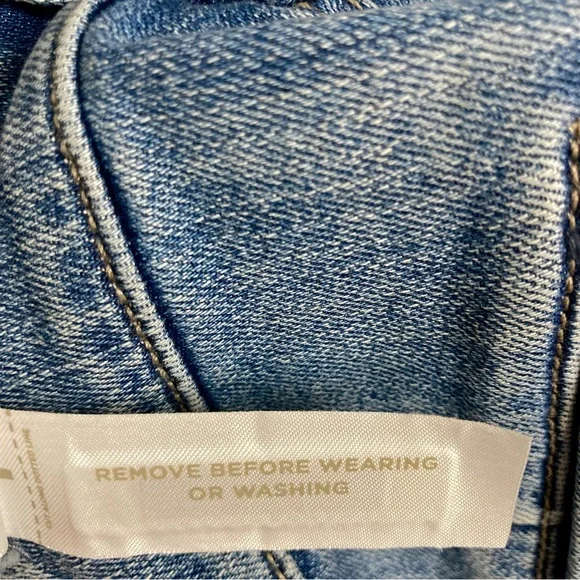 Ann Taylor Loft Light Wash Denim Jean Mini Skirt With Four Pockets - Size 31/12 - Picture 7 of 9